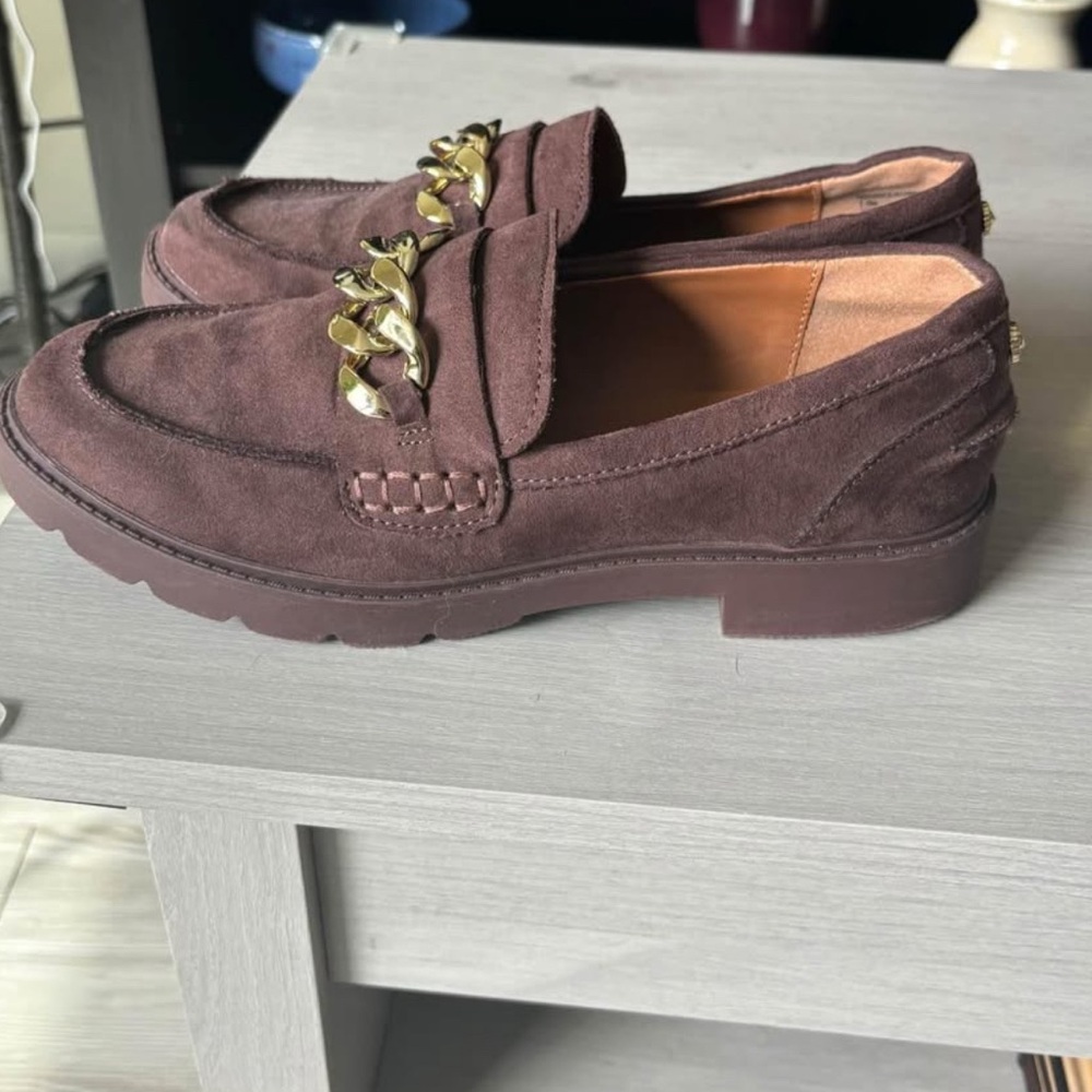 Brown Suede Loafers with Gold Chain - Picture 4 of 8